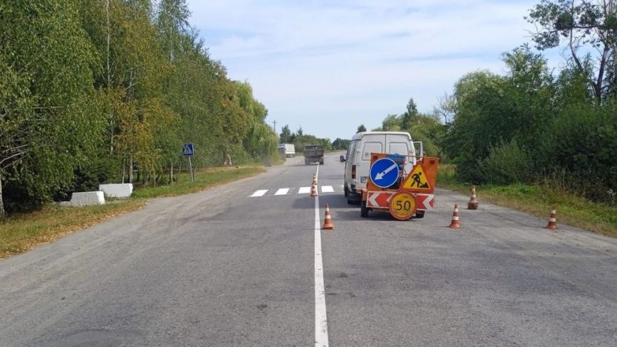 Підрядники покращили безпеку на семи трасах в Хмельницькій області (СПИСОК)