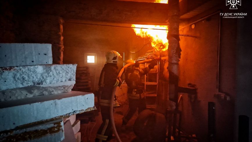 Пожежа магазину в Чемерівцях: ніхто не постраждав
