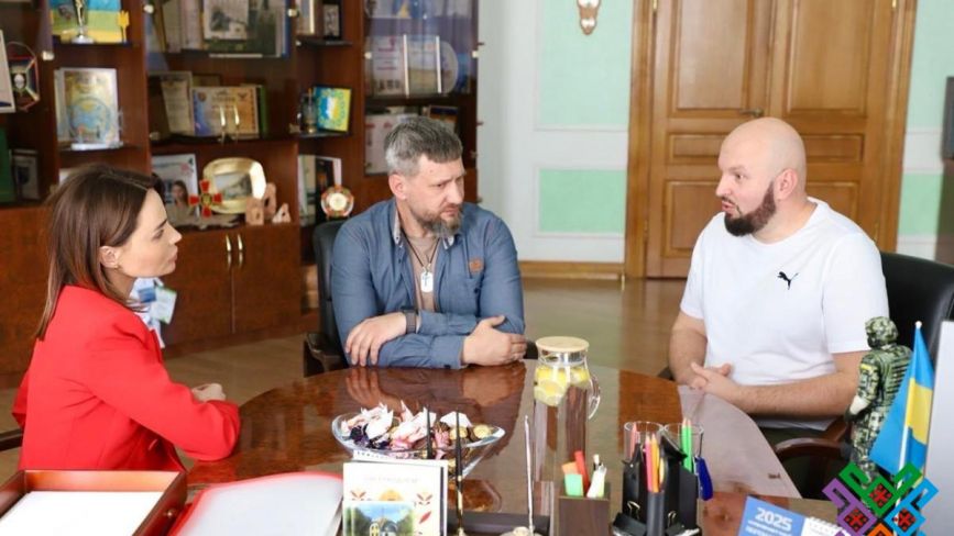 Діти воїнів з Хмельниччини можуть поїхати в США