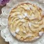 Смачний сніданок: готуємо швидкий пиріг з яблуками на кефірі