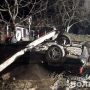 «BMW» в’їхав у стовп на Хмельниччині: один загиблий та троє травмованих