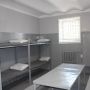 Умови – європейські: у Хмельницькому СІЗО відремонтували камеру для 12 ув’язнених