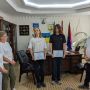 Двом випускникам зі Славути видали по 5 тисяч за успішну здачу мультитесту