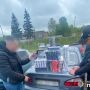 На Хмельниччині затримали водія, який перевозив тисячу пачок контрафактних сигарет