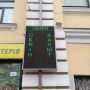 Курси валют в обмінниках та банках Хмельницького 2 травня (ІНФОГРАФІКА)