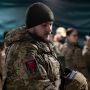 Бійця «Бостона» з Хмельниччини нагородили «Золотим хрестом»