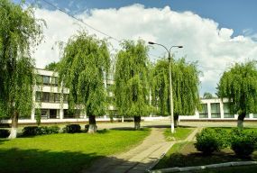 Хмельницьку школу №12 реформують. Чому та якою буде нова назва?