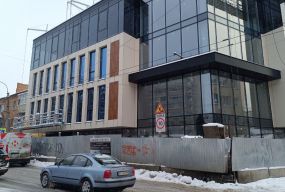 Будівництво депутата-мільйонера на Свободи під питанням: що відомо?