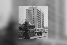 Центр Хмельницького у чорно-білих фото: переглядайте підбірку