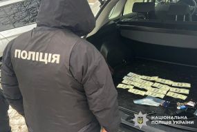Посадовець Хмельницької РВА просив хабар за будівництво відпочинкового комплексу. Буде суд