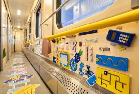 Через Хмельницький запустять потяг із дитячими вагонами: що в них особливого