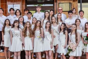 Хмельничани і «Останній дзвоник»: чим ділились у соцмережах цього дня