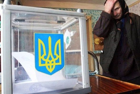 Хмельничанки порушили закон на виборах і були засуджені. Що кажуть експерти?