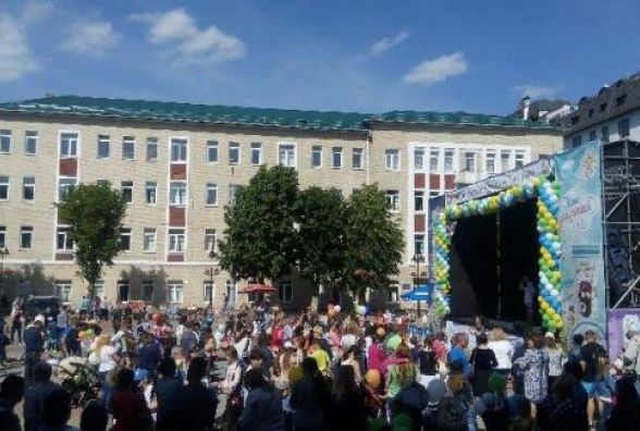 Конкурси, розваги та море подарунків: хмельничан запрошують на "Свято дитинства"
