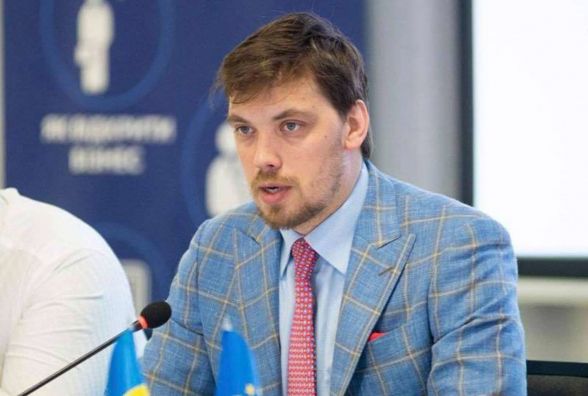 Чи знають хмельничани прем’єр-міністра України в обличчя? (ВІДЕООПИТУВАННЯ)