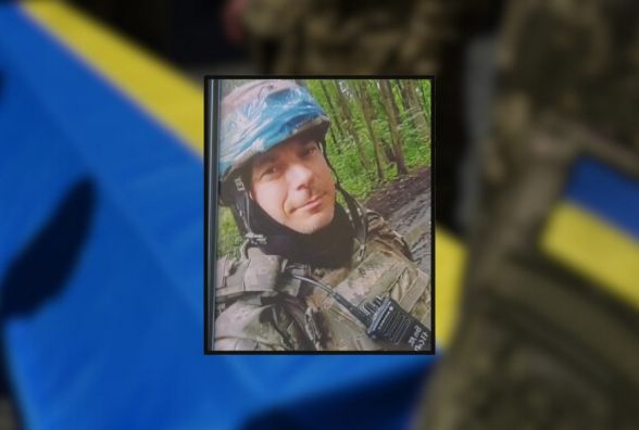 Хмельницький попрощався з викладачем та захисником України Олександром Паламарчуком