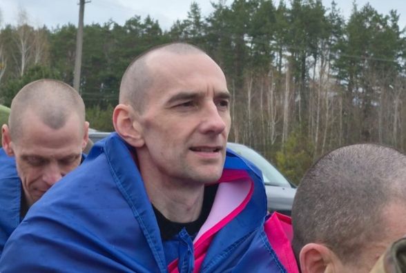 Після майже 4 років полону повернувся військовий з Хмельниччини Сергій