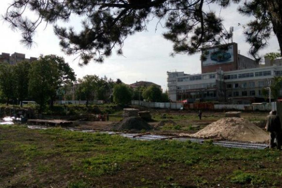 Хмарочосу на набережній може не бути. Хмельницька міськрада виграла суд