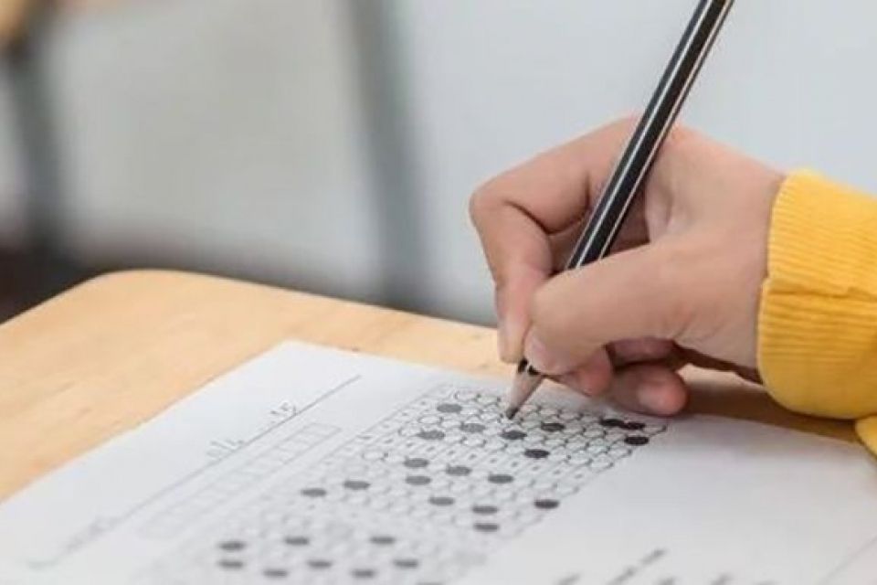 Пробне ЗНО у 2021 році: стали відомі дати реєстрації та тестування