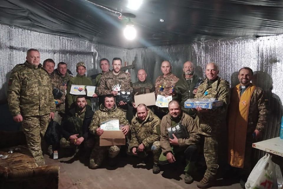 Військові з Хмельниччини написали дітям листи вдячності