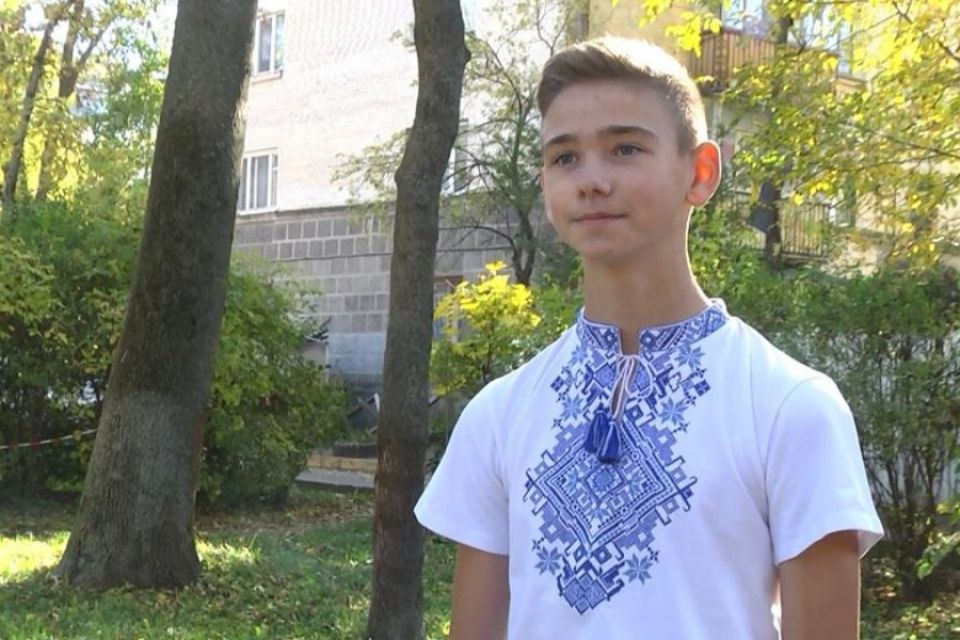 Восьмикласник з Хмельницького передав 70 тисяч гривень на дрон для захисників