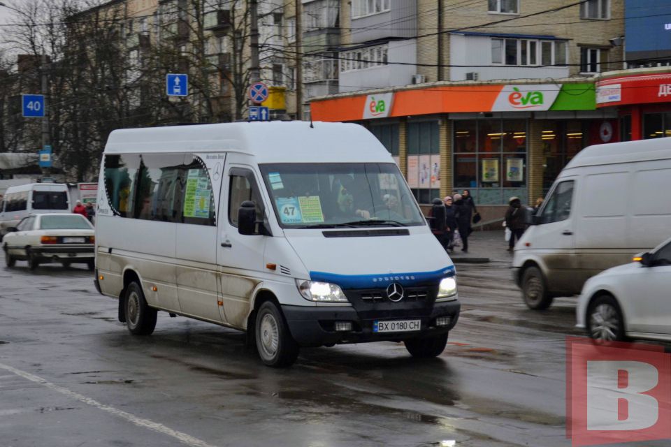 Хто обслуговує автобусні маршрути у Хмельницькому (ІНФОГРАФІКА)