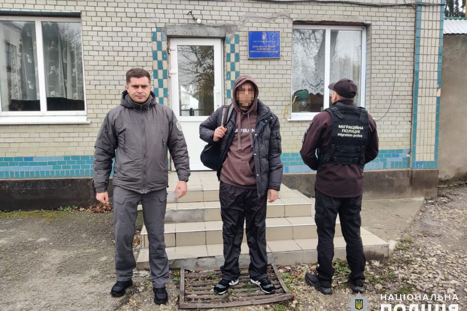 На Хмельниччині виявили нелегала з росії, який скоїв крадіжки та вбивство