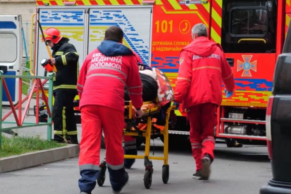 У Хмельницькому жінка впала в ліфтову шахту (ВІДЕО)