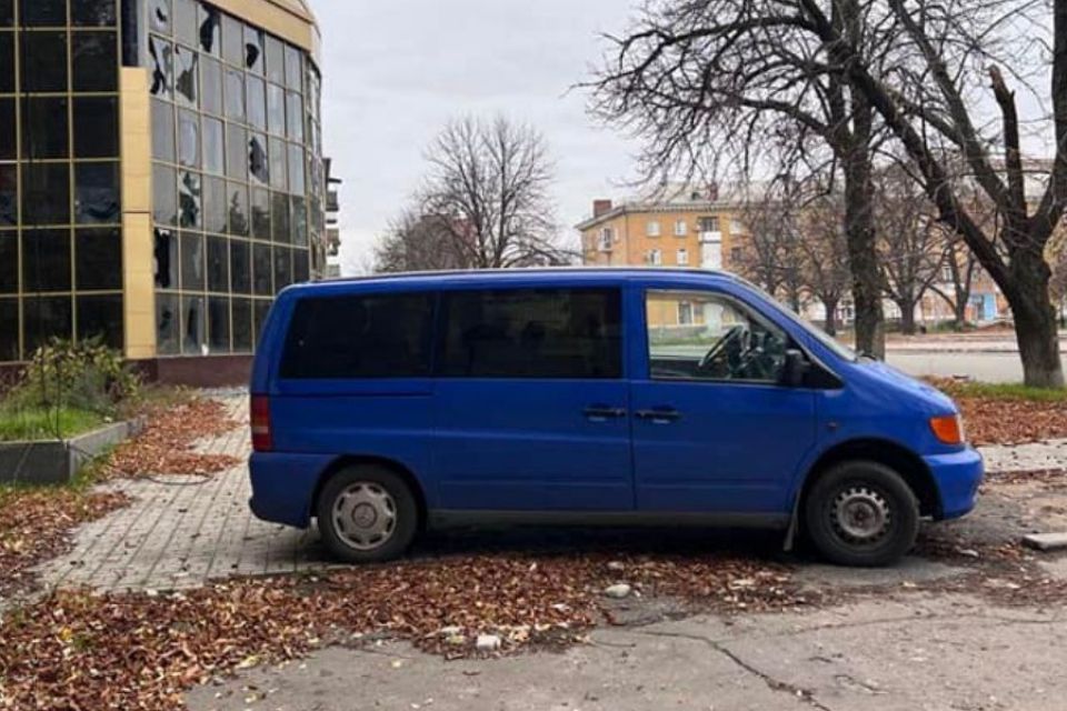Мешканець Нетішина подарував свій “Mercedes” військовим ЗСУ