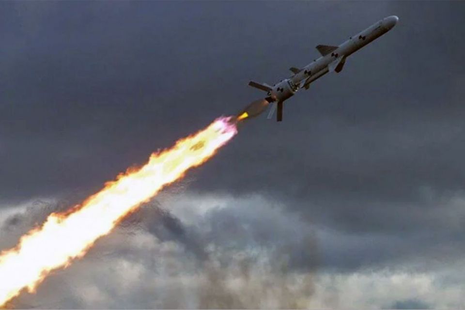 Двоє травмованих, половина Хмельниччини без світла: наслідки ворожого ракетного обстрілу