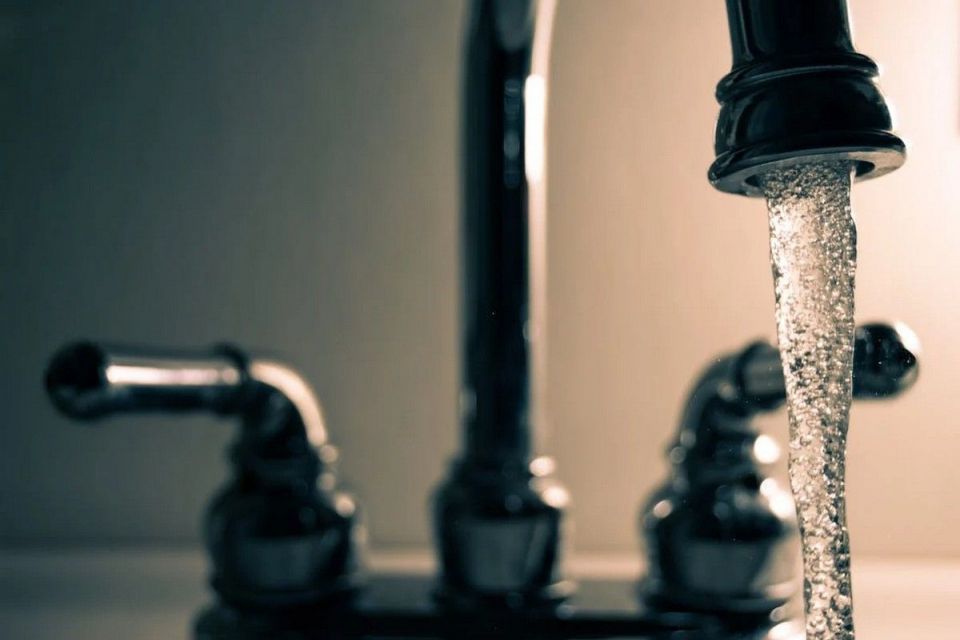 Аварійні роботи на Чернелівці: 16 листопада Хмельницький сидітиме без води