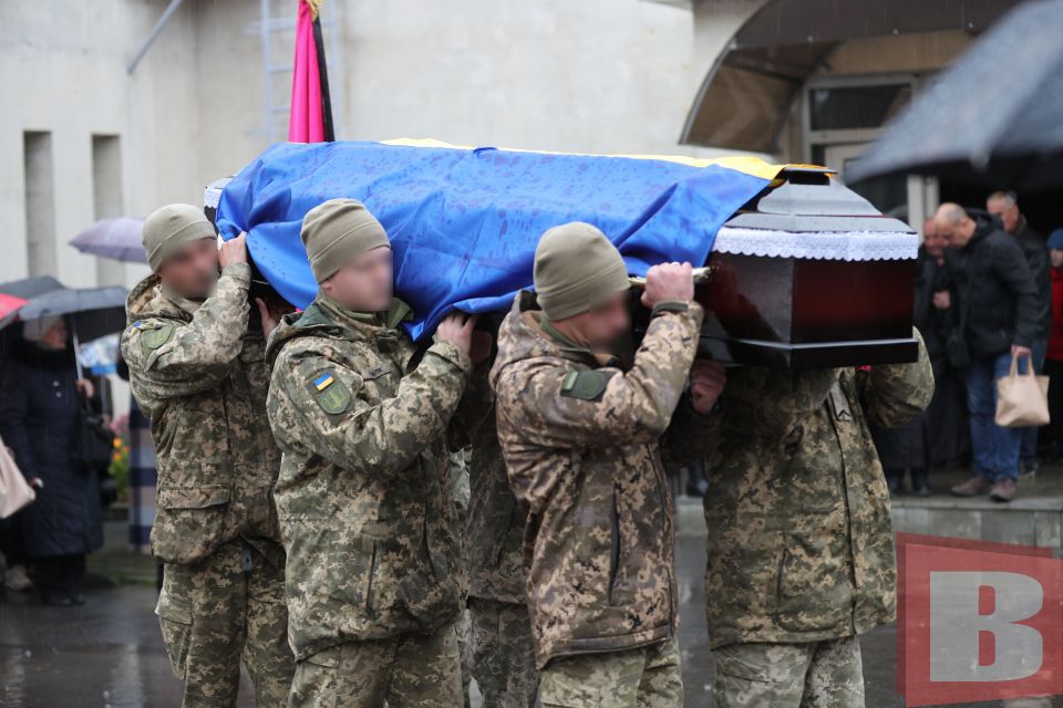 У Хмельницькому попрощалися з військовим Андрієм Шпичком (ФОТОРЕПОРТАЖ)