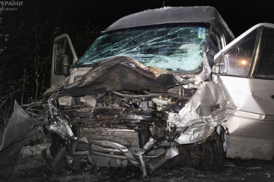 В аварії загинуло подружжя з Харківщини та постраждала їхня 2-річна дитина (ФОТО)