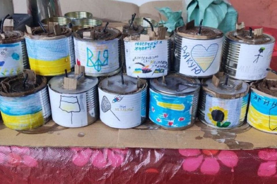 Розмалюй бляшанку для окопної свічки: хмельничан запрошують на безкоштовний майстер-клас