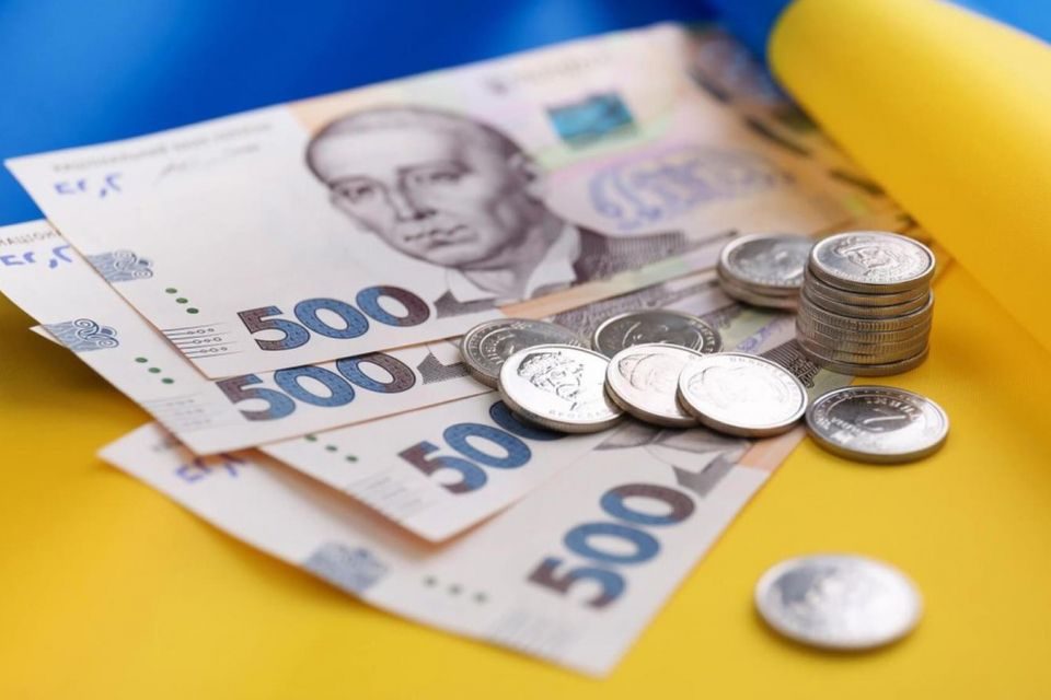 Тарифи, пенсії, субсидії, комуналка: зміни для хмельничан з 1 грудня 2022