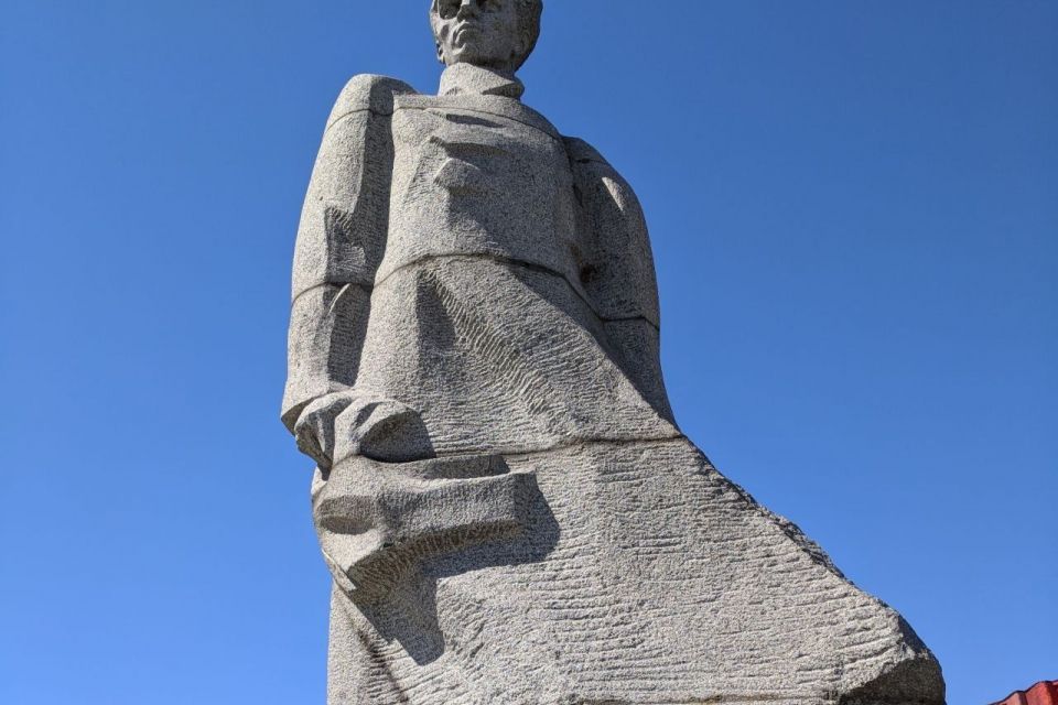 У Шепетівці демонтують пам’ятник Миколі Островському: що відомо