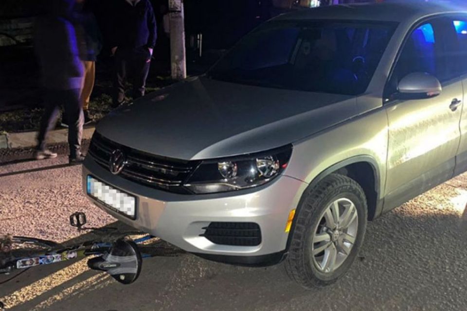 У Кам’янці «Volkswagen» збив 15-річного велосипедиста