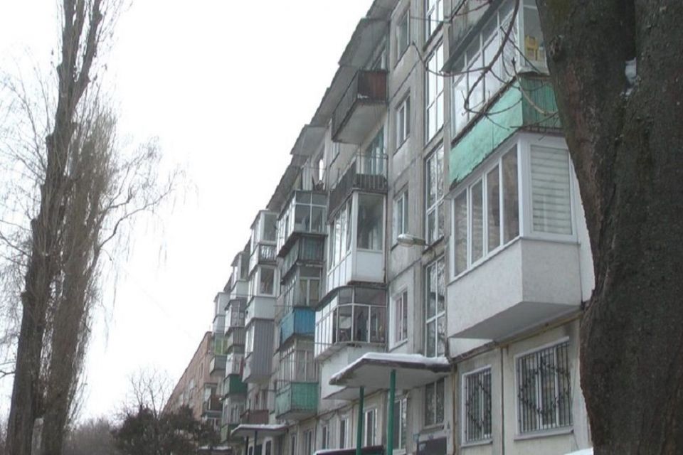 Фекалії затоплюють підвал хмельницької багатоповерхівки: причини