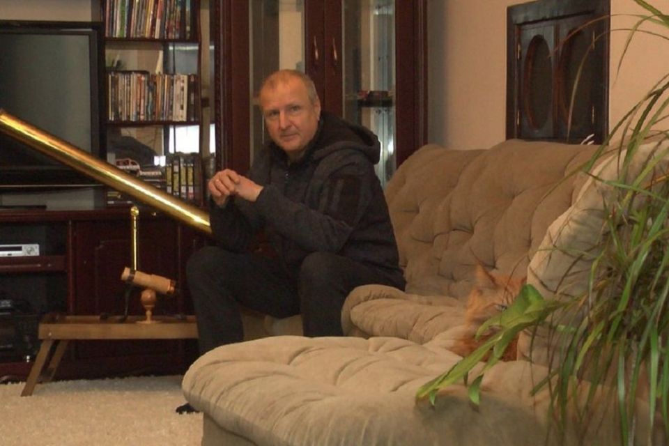 Хмельничанин на власному подвір’ї облаштував астрообсерваторію та зробив унікальне фото Сатурна