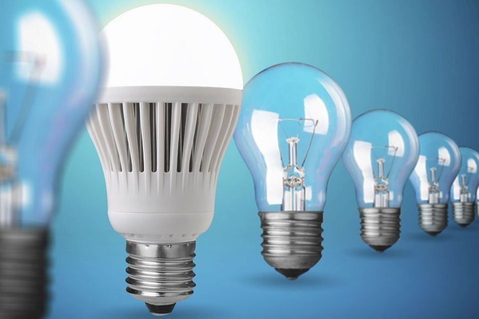 Хмельничани зможуть безкоштовно одержати LED-лампочки: рішення Мінекономіки