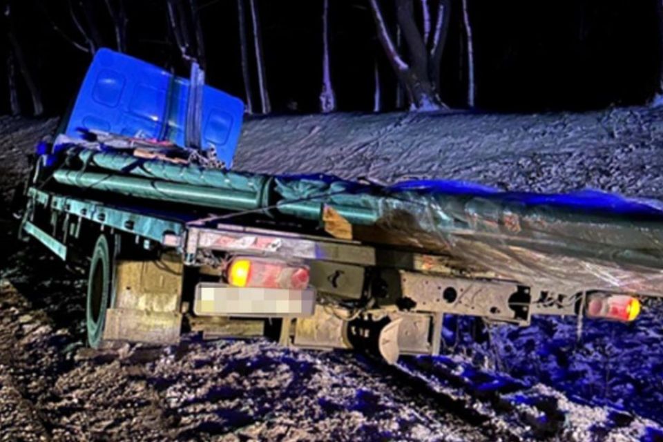 Біля Війтовець фура збила пішохода. Він помер в кареті “швидкої”