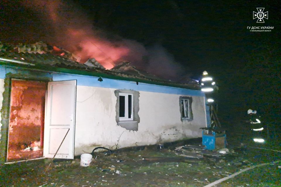 На Шепетівщині під час пожежі загинув 86-річний чоловік