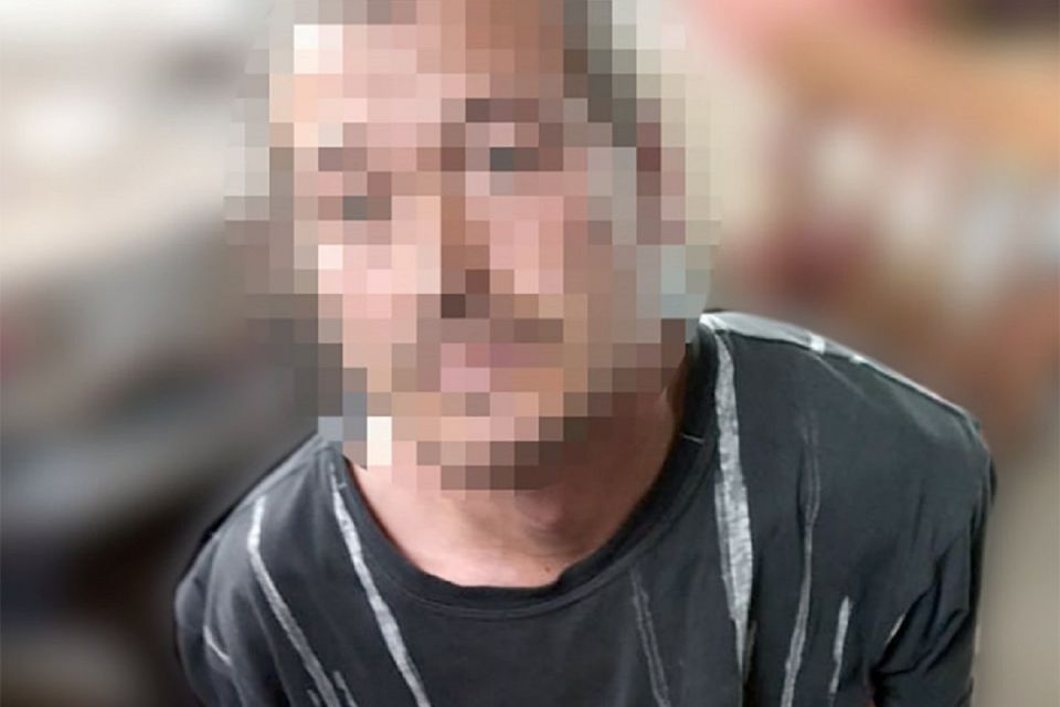 Напав з ножем на дідуся: на Хмельниччині судили розбійника