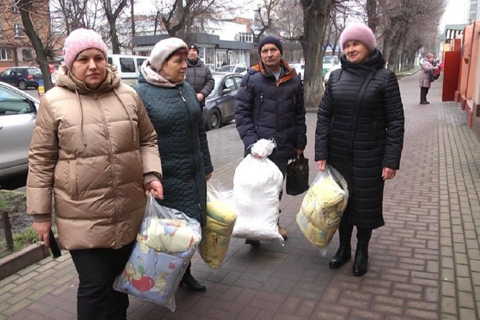 У Хмельницькому збирають постільну білизну для поранених у прифронтових шпиталях