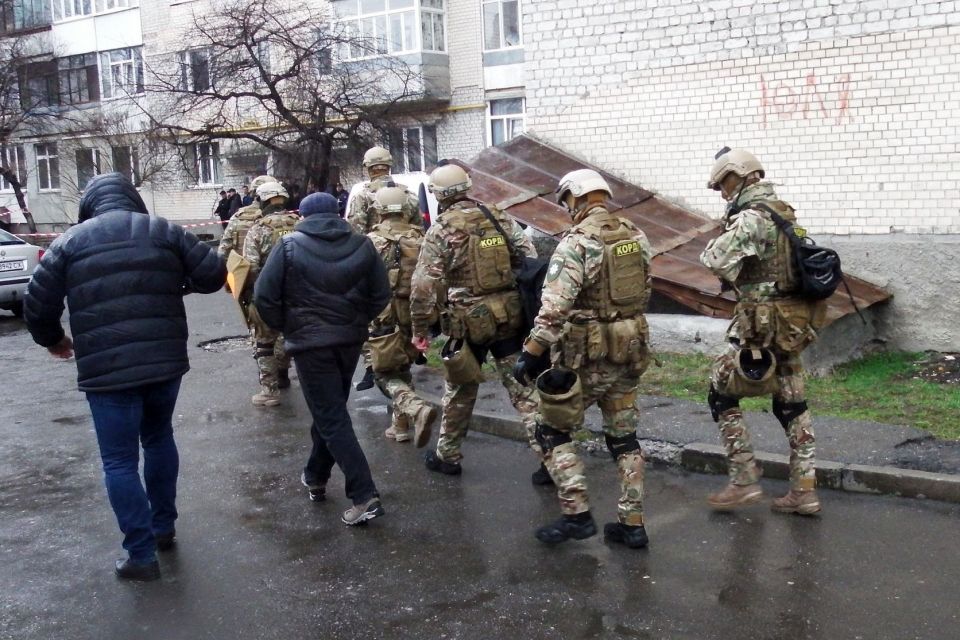 Убив дружину й намагався вбити знайомого: судили хмельничанина