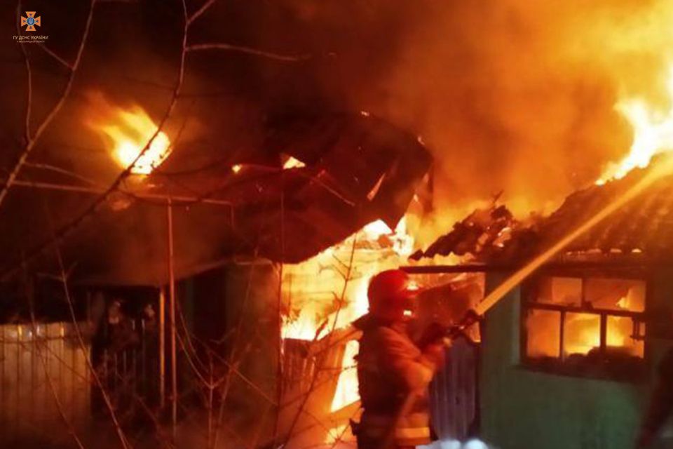 Убила свічка: у полум’ї на Шепетівщині загинув чоловік