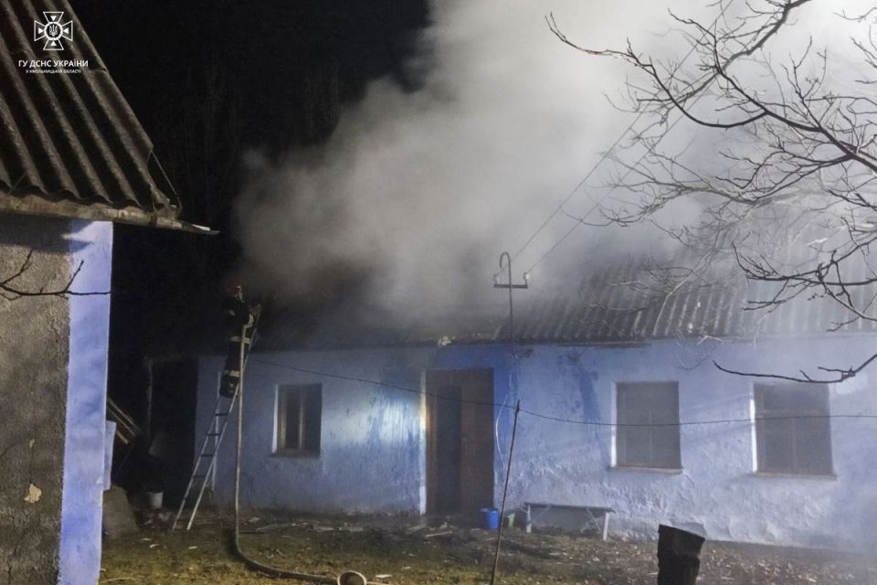 Пожежа на Хмельниччині: один чоловік загинув, ще один травмований (ФОТО)