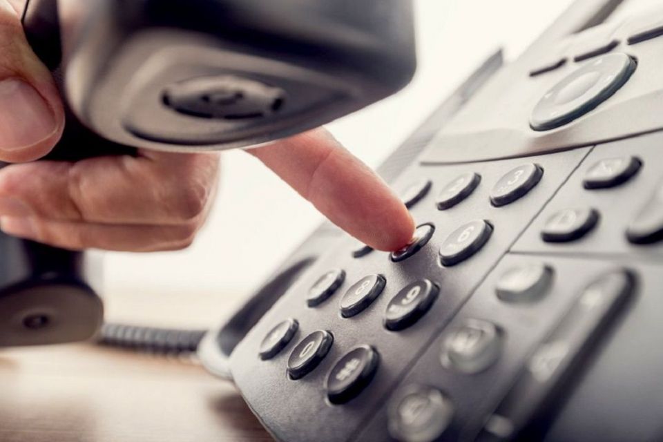 Безкоштовна гаряча лінія психологічної допомоги: як скористатися мешканцям Хмельниччини