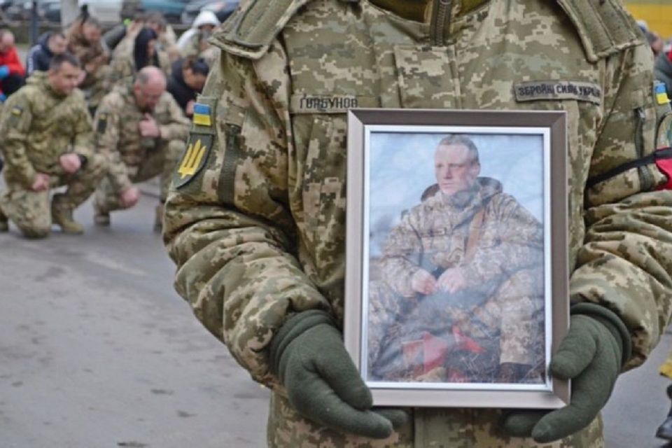 «Віддав життя за нас»: кам’янчанину просять надати звання Героя України посмертно