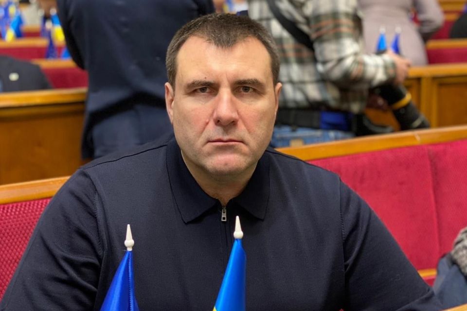 Сергій Мандзій поділився планами представників партії "Слуги Народу" на Хмельниччині у 2023 році (пресслужба партії "Слуга Народу")